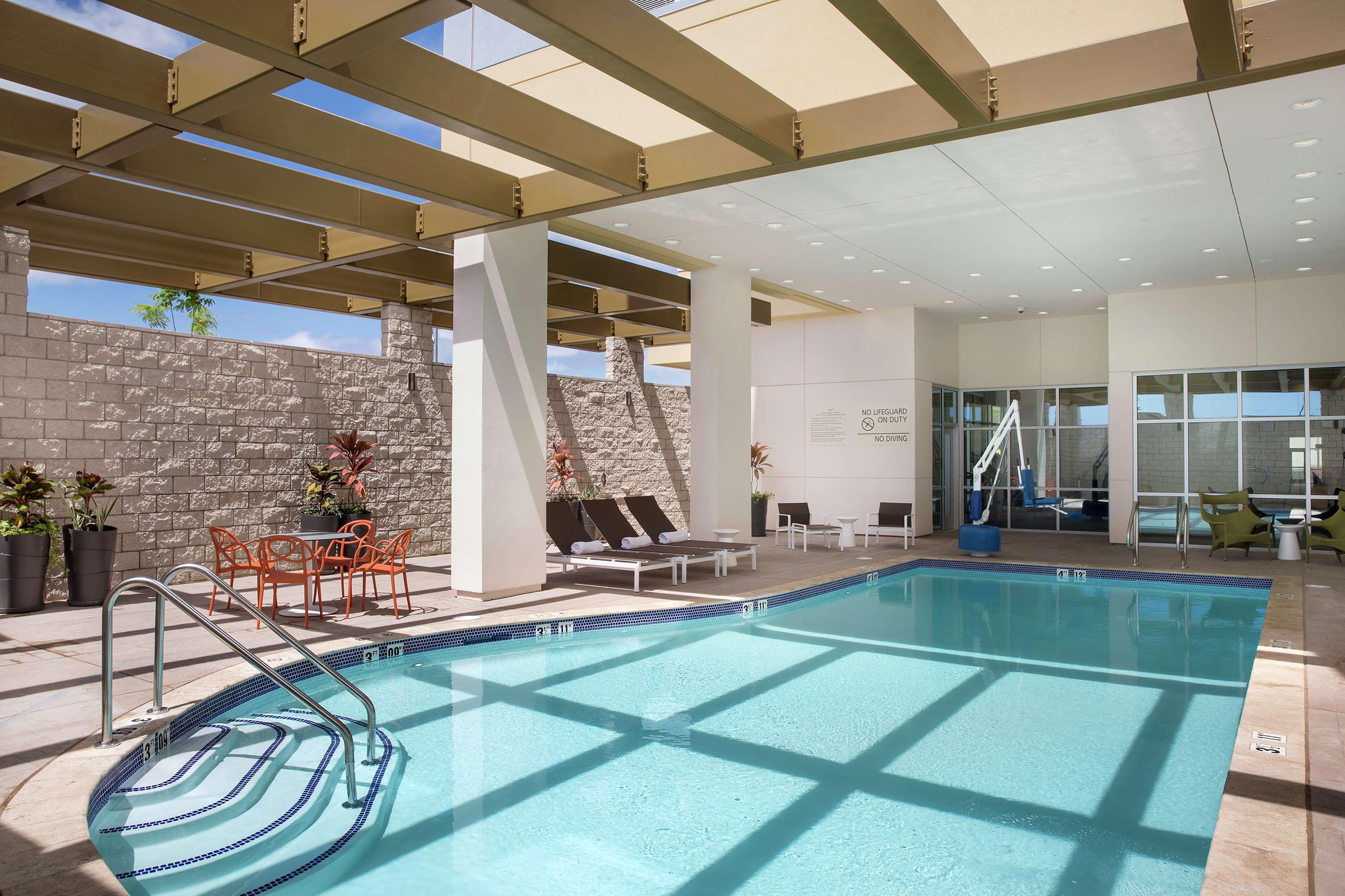 Hampton Inn & Suites Oahu Kapolei - Free Parking - No Resort Fee