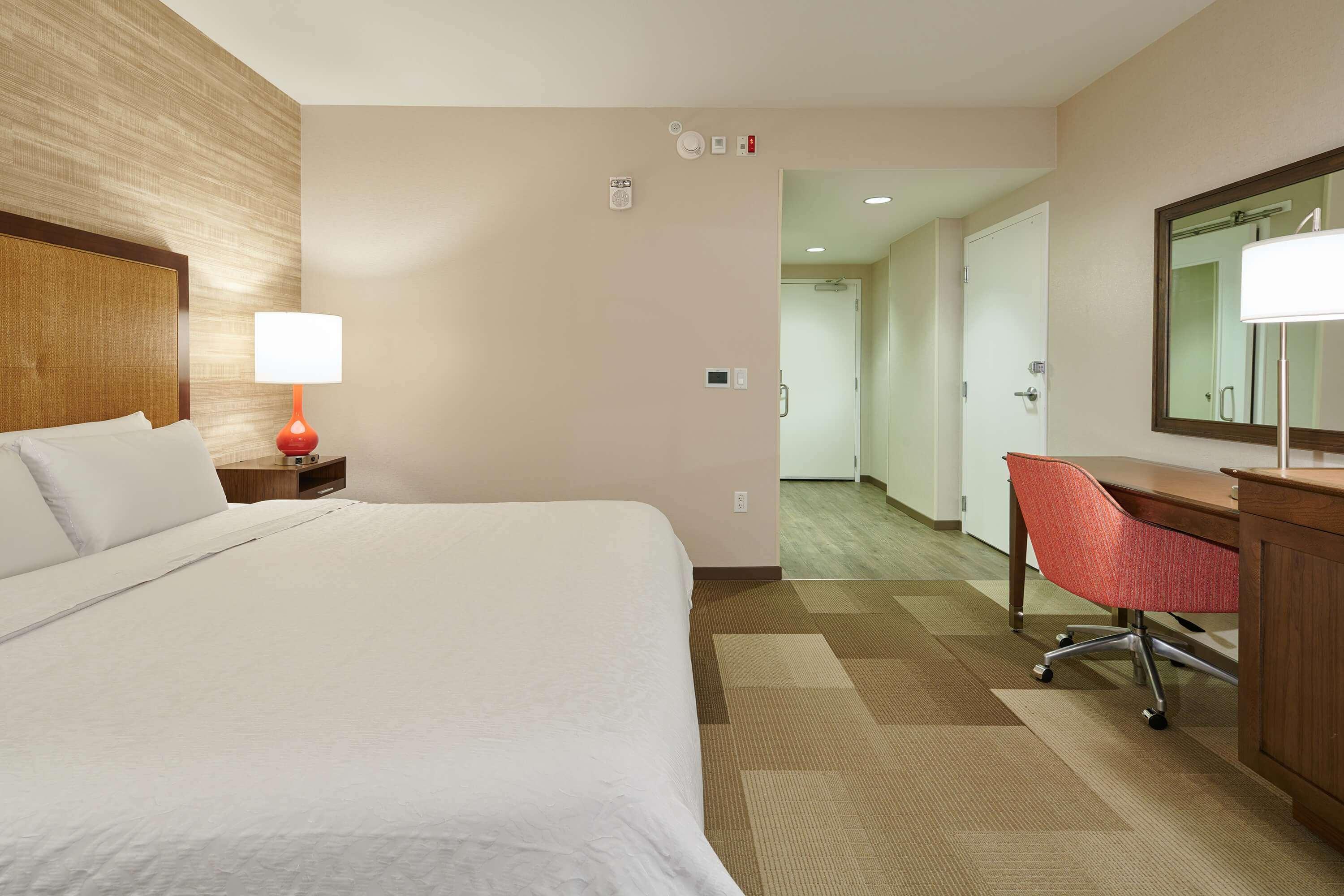 Hotel Hampton Inn & Suites Oahu Kapolei - Free Parking - No Resort Fee 3*