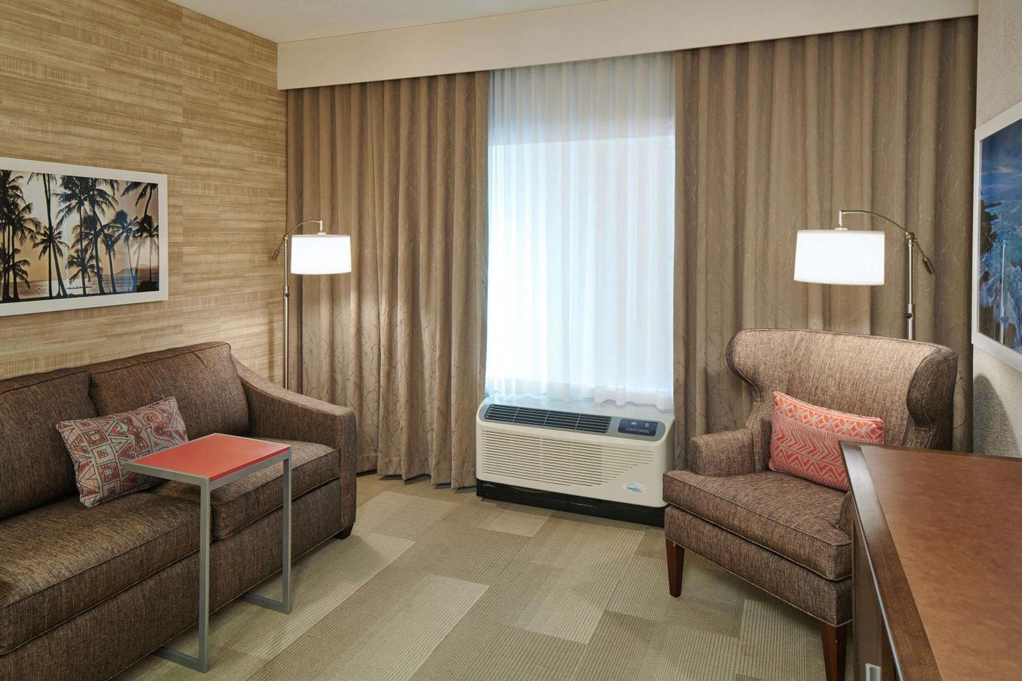 Hampton Inn & Suites Oahu Kapolei - Free Parking - No Resort Fee 3* Kapolei