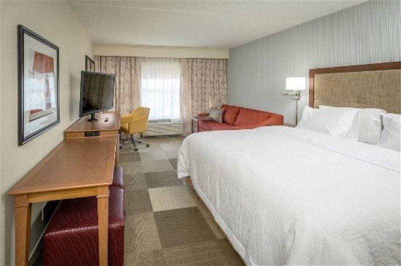 Hotel Hampton Inn & Suites Oahu Kapolei - Free Parking - No Resort Fee